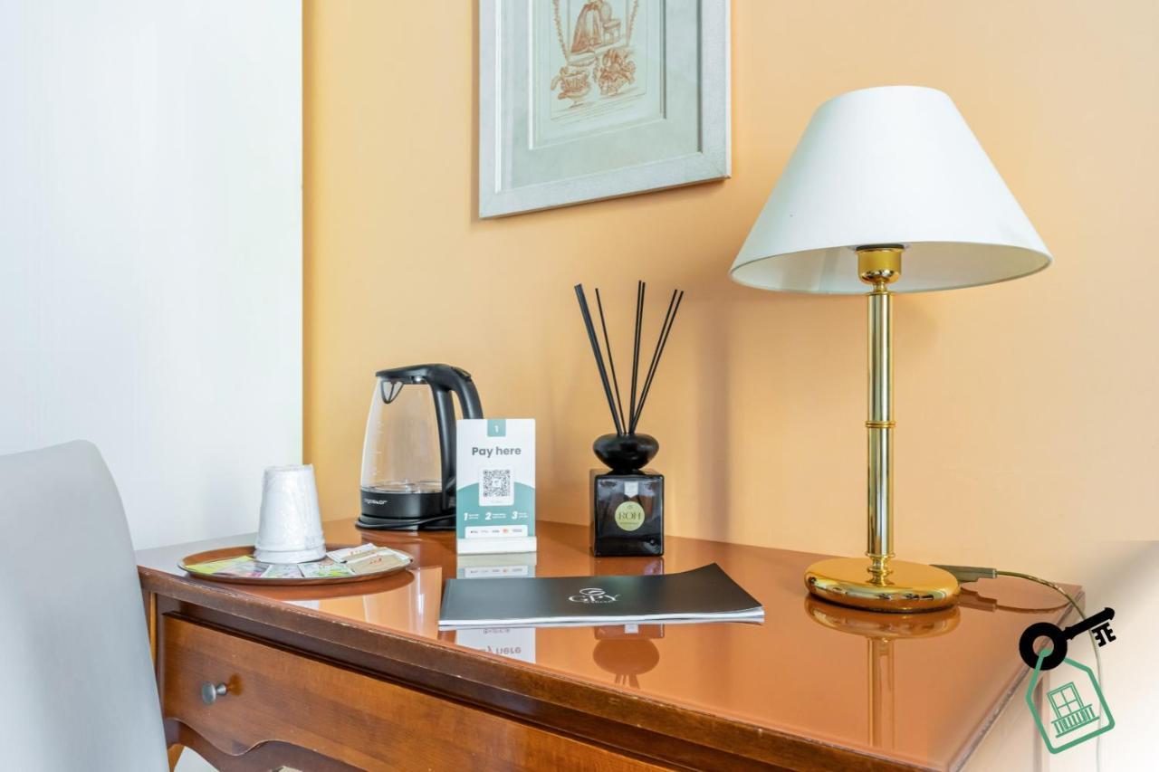 Hotel Rooms Lago Maggiore Verbania Eksteriør billede